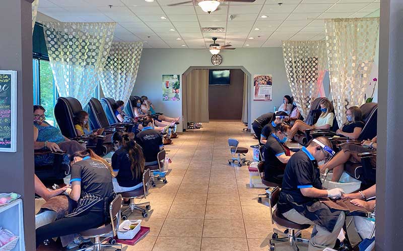 Tiệm Nails Central-Cần Gấp Thợ Nail In Cheyenne WY