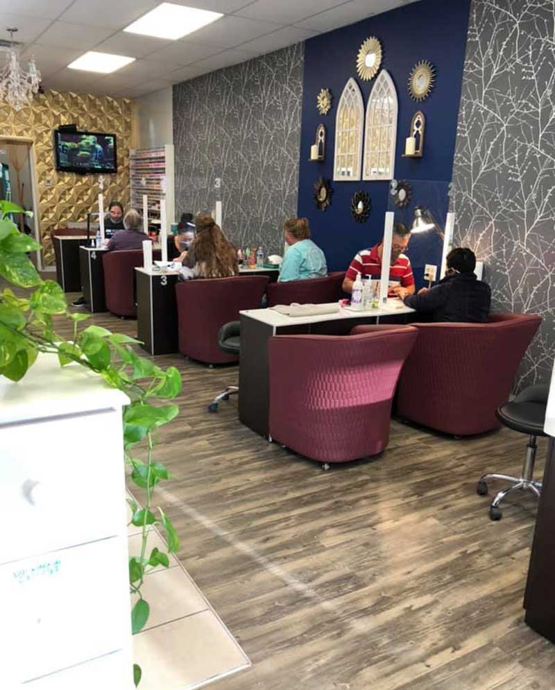Tiệm Nail Citi-Cần thợ nails in Lawrence KS