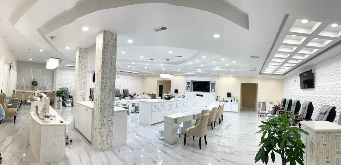 Lexxi nail & spa-Cần thợ nail có bằng ở SC - Bao lương từ $1500 - $2000/week